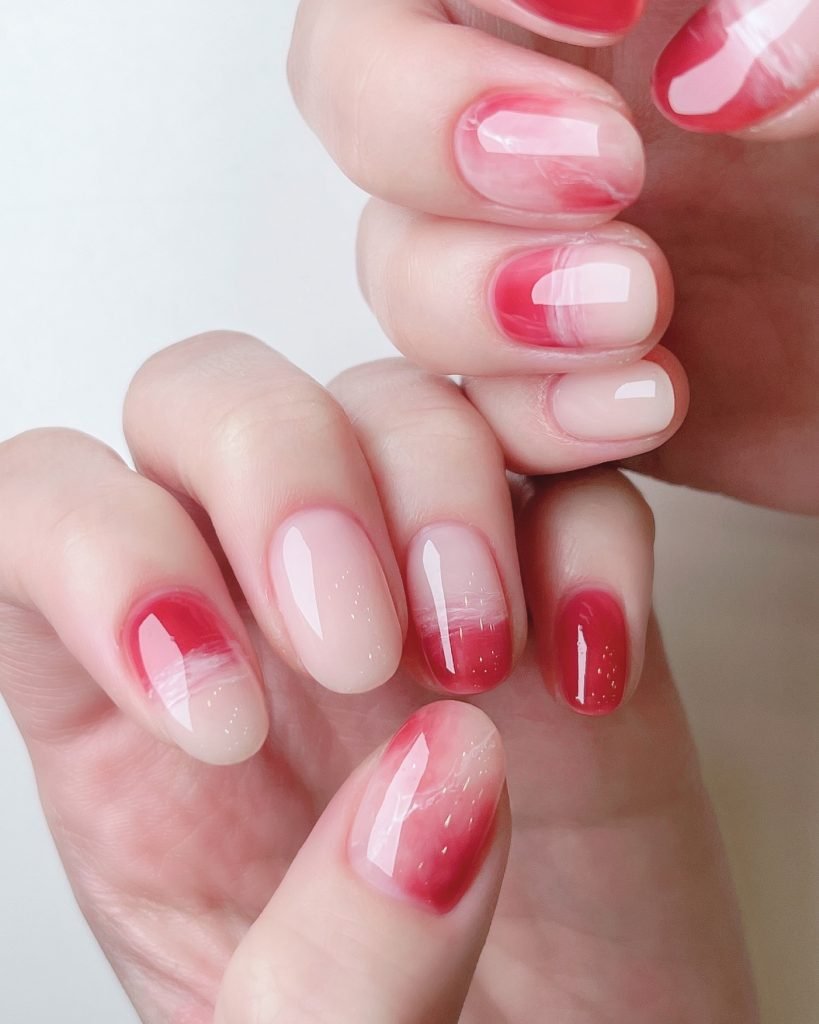 00016 Short Red Nails