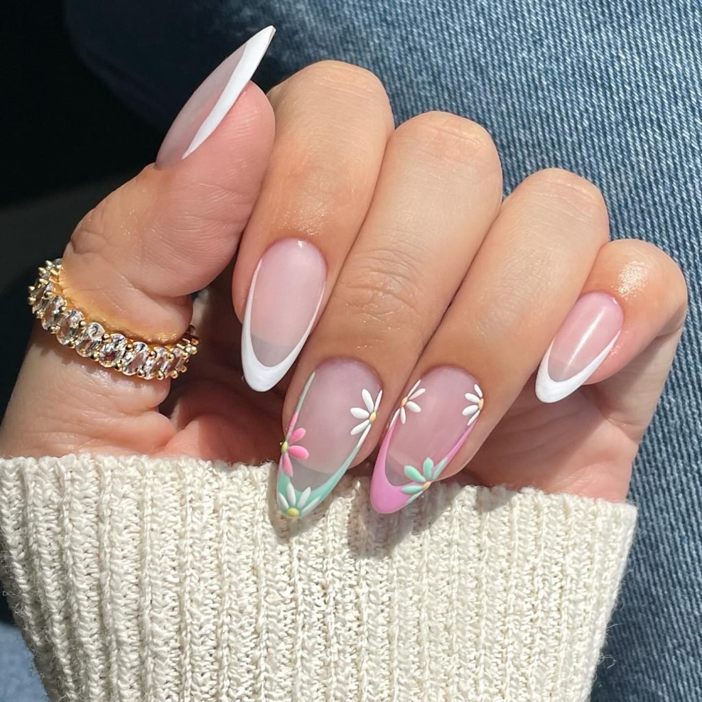 00002 French Nails with Flowers