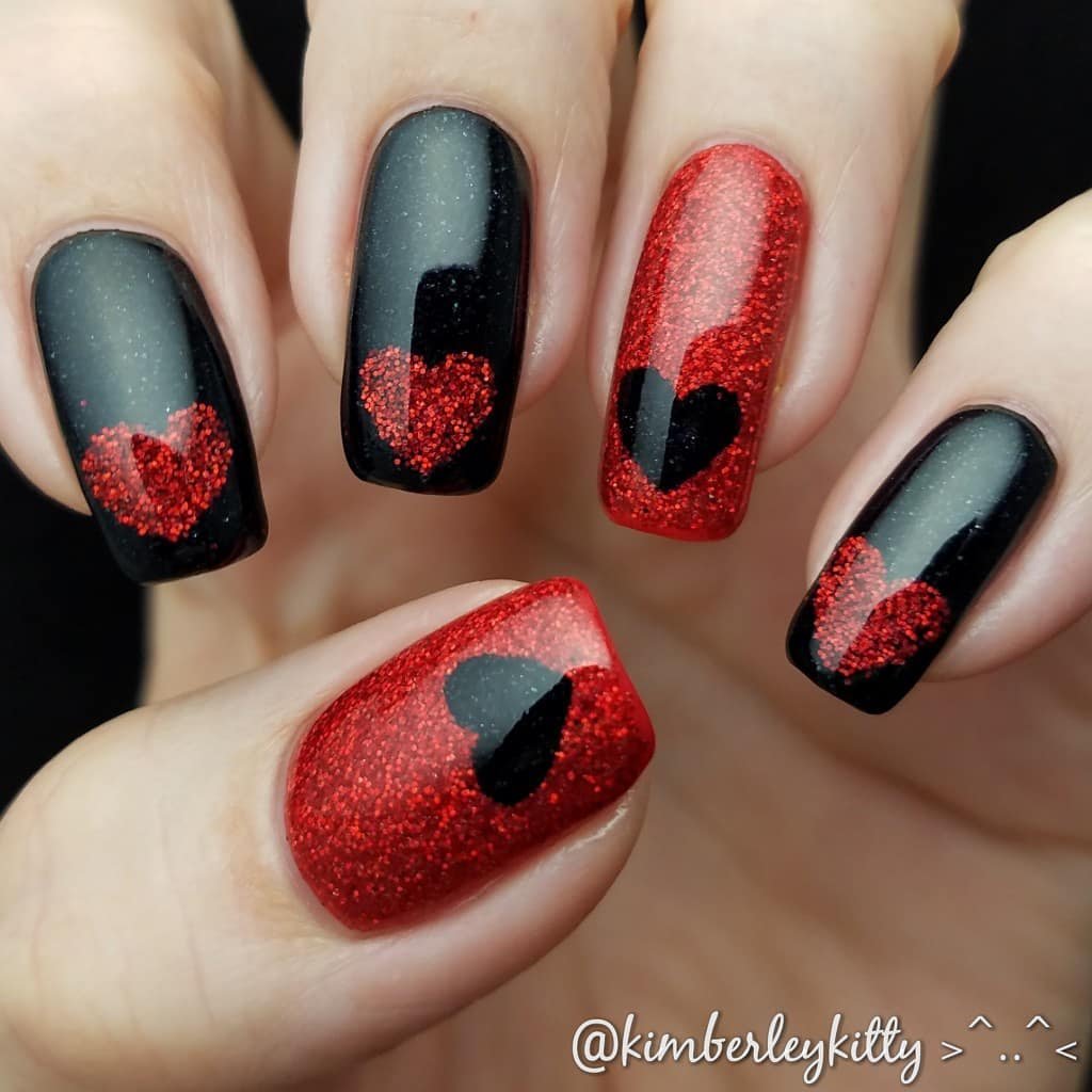00003 Black and Red Nails 1