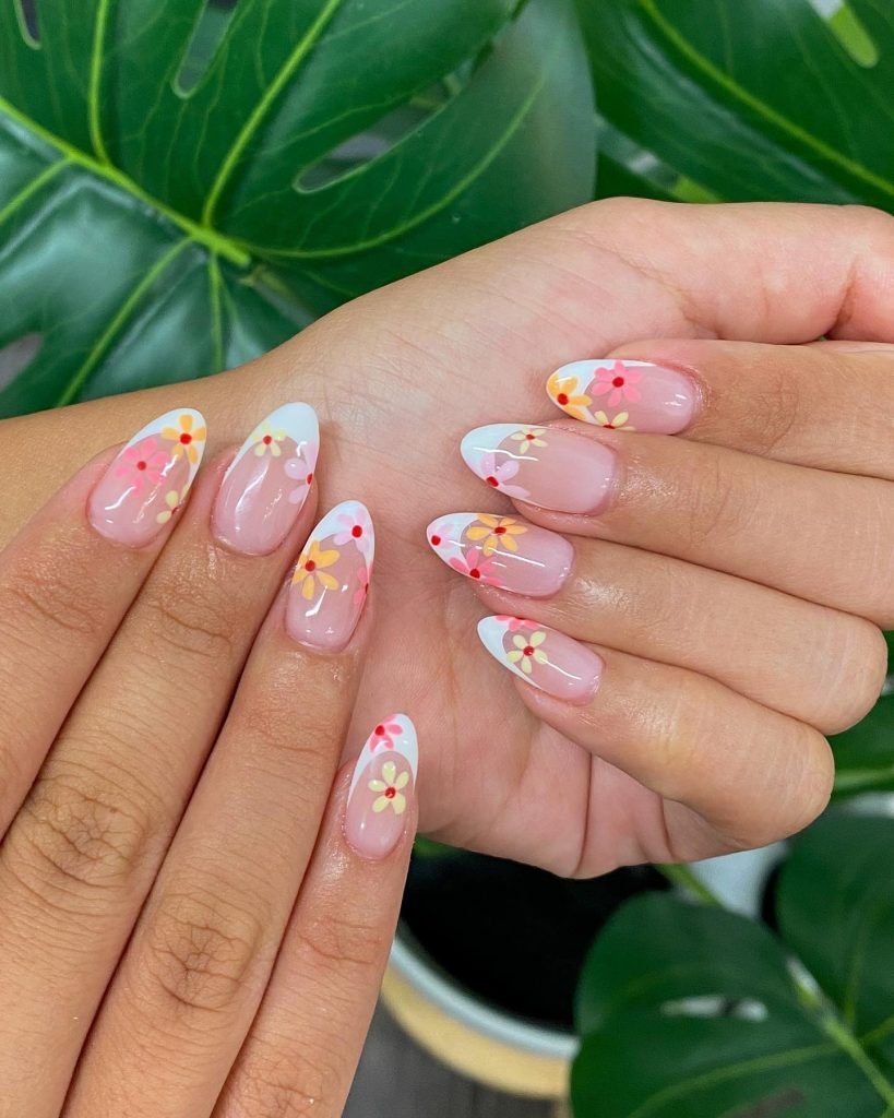 00003 French Nails with Flowers
