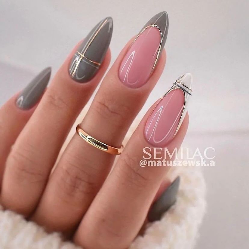 00003 Pink Birthday Nails