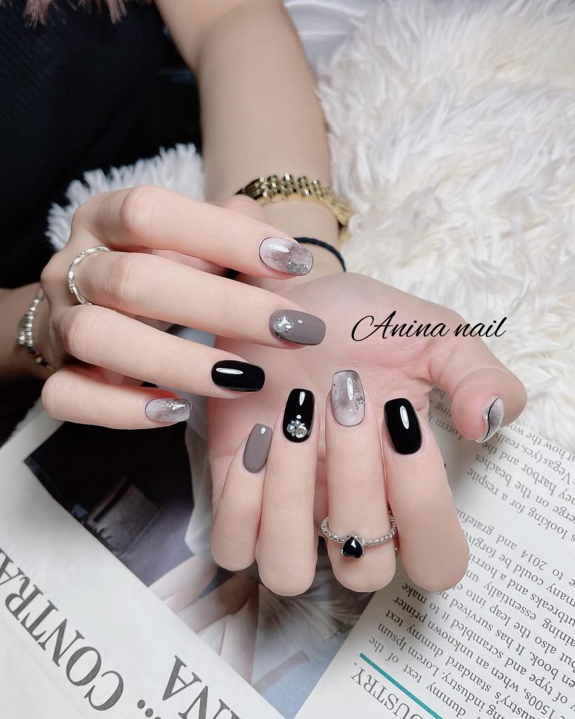 00009 Korean Gel Nails