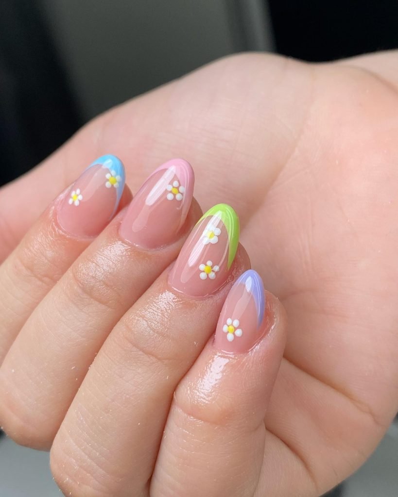 00012 French Nails with Flowers
