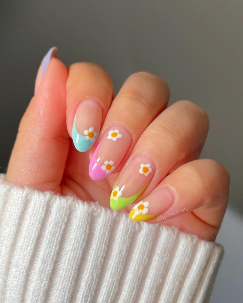 00014 French Nails with Flowers