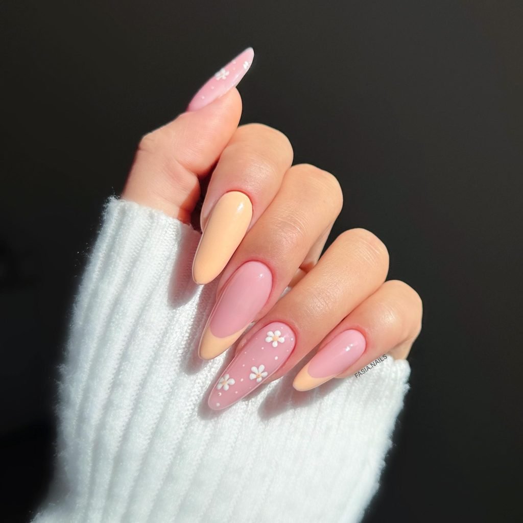 00016 French nails with flowers 2