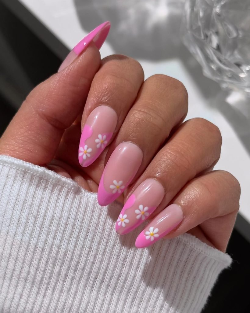 00017 French Nails with Flowers