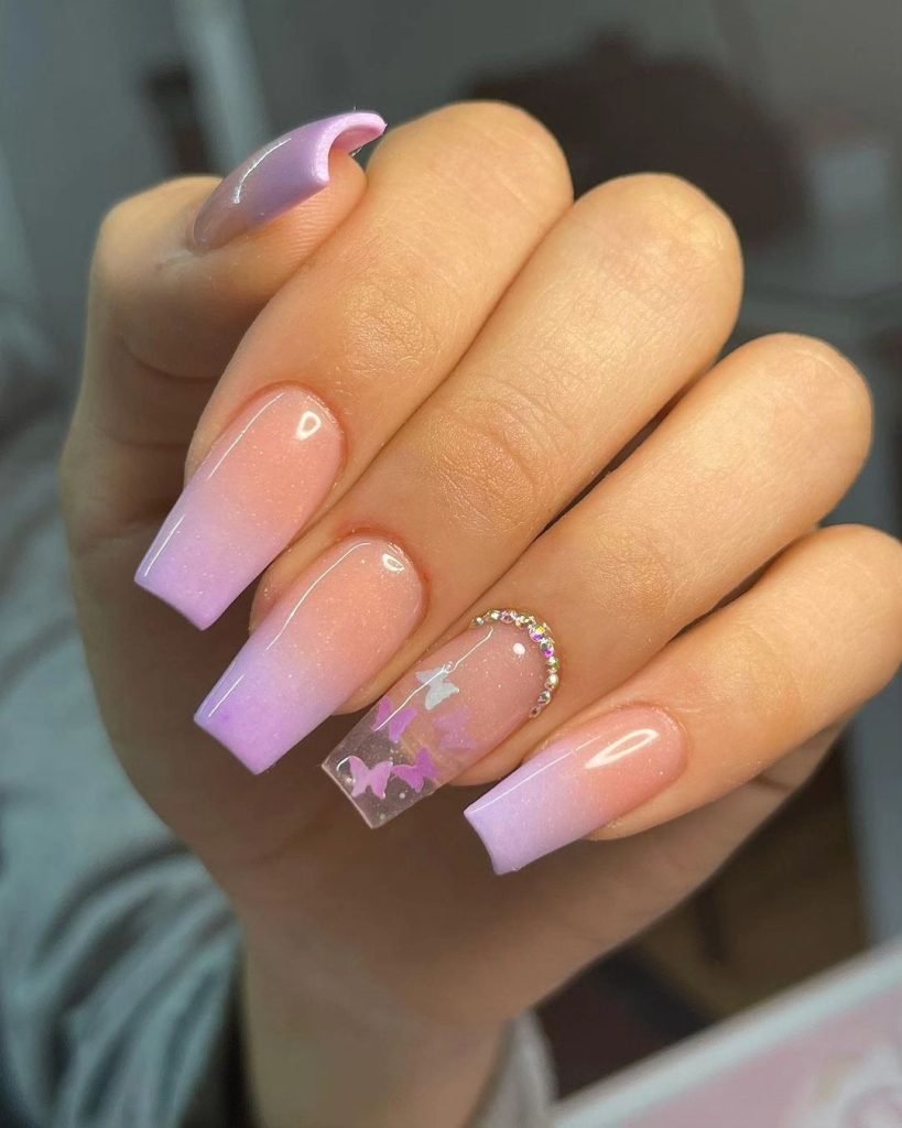 00018 French Ombre Nails