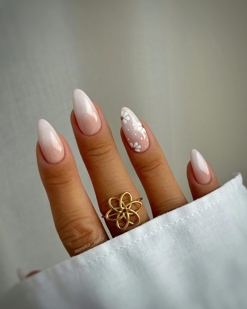 00001 Pale Pink Nails