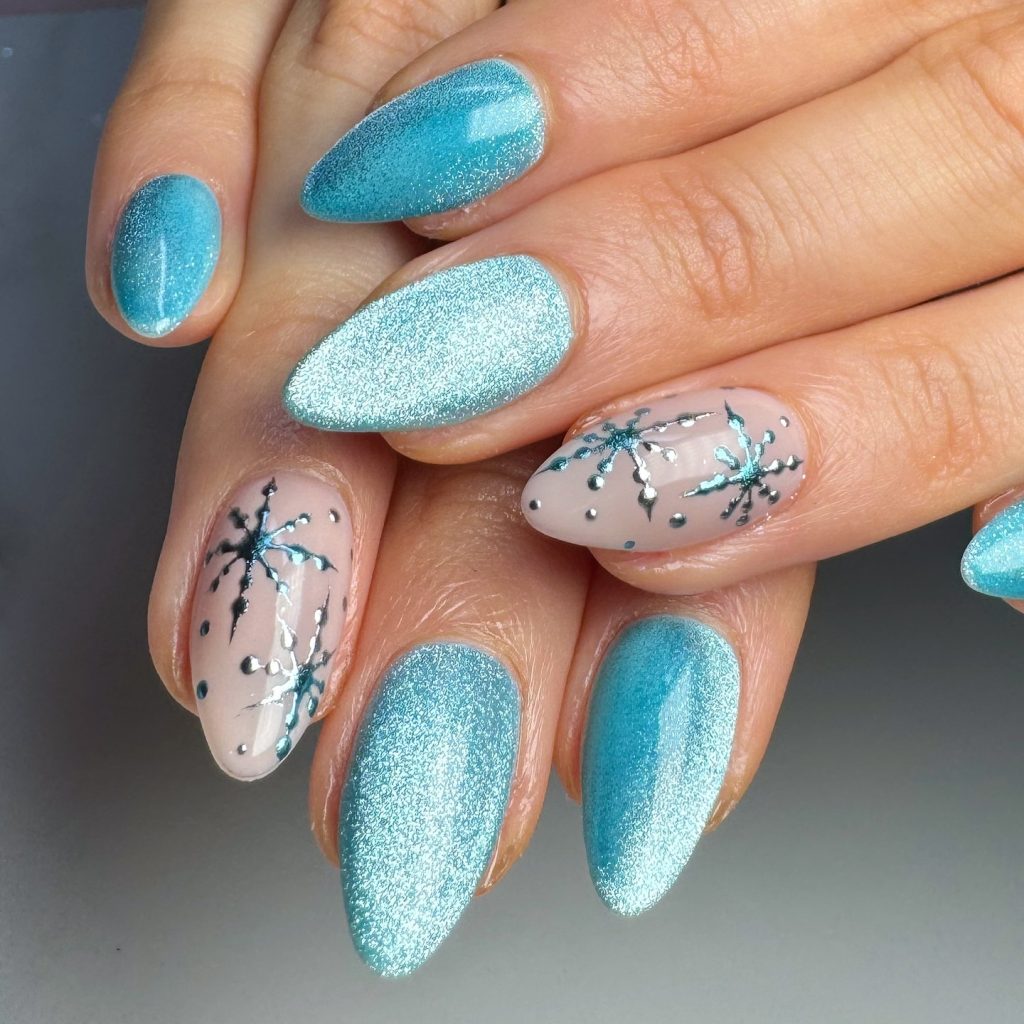 00004 Blue Winter Nails