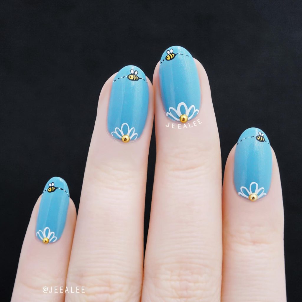 00005 Cute Baby Blue Nail Design