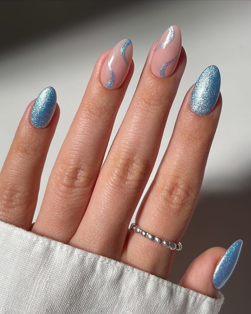 00016 Dusty Blue Nails