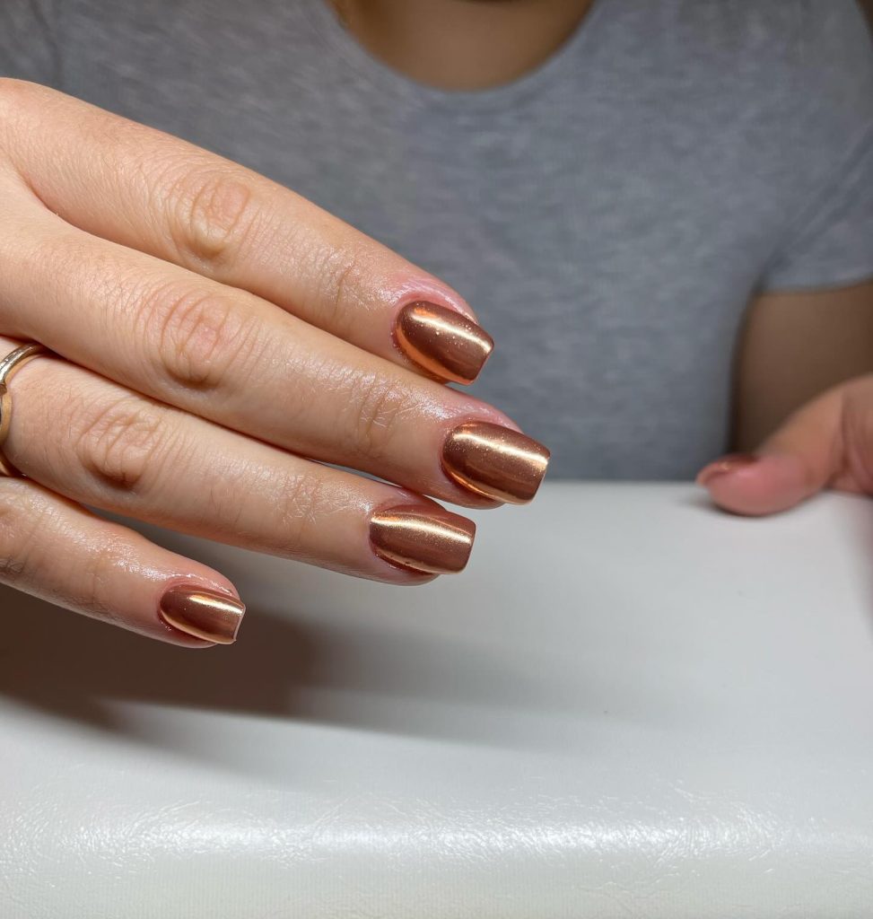 00017 Chocolate Chrome Nails