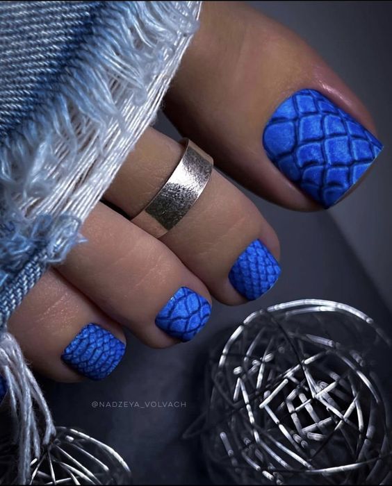 2024 Trendy Summer Blue Toe Nail Designs for Beach & Holiday Vibes