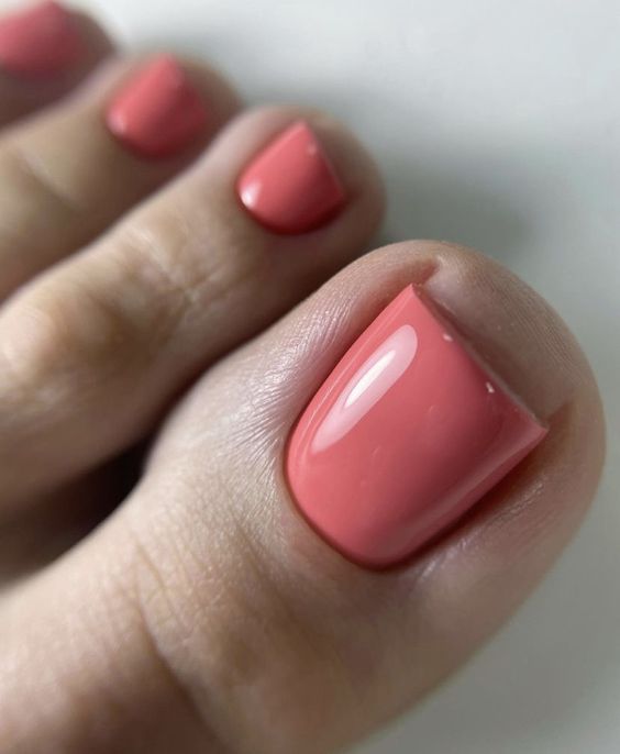 Stunning Summer Coral Toe Nail Designs for a Vibrant Seasonal Look