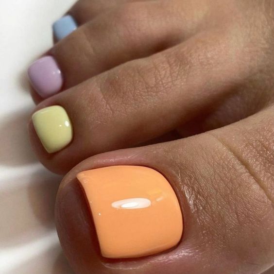 Stunning Summer Coral Toe Nail Designs for a Vibrant Seasonal Look