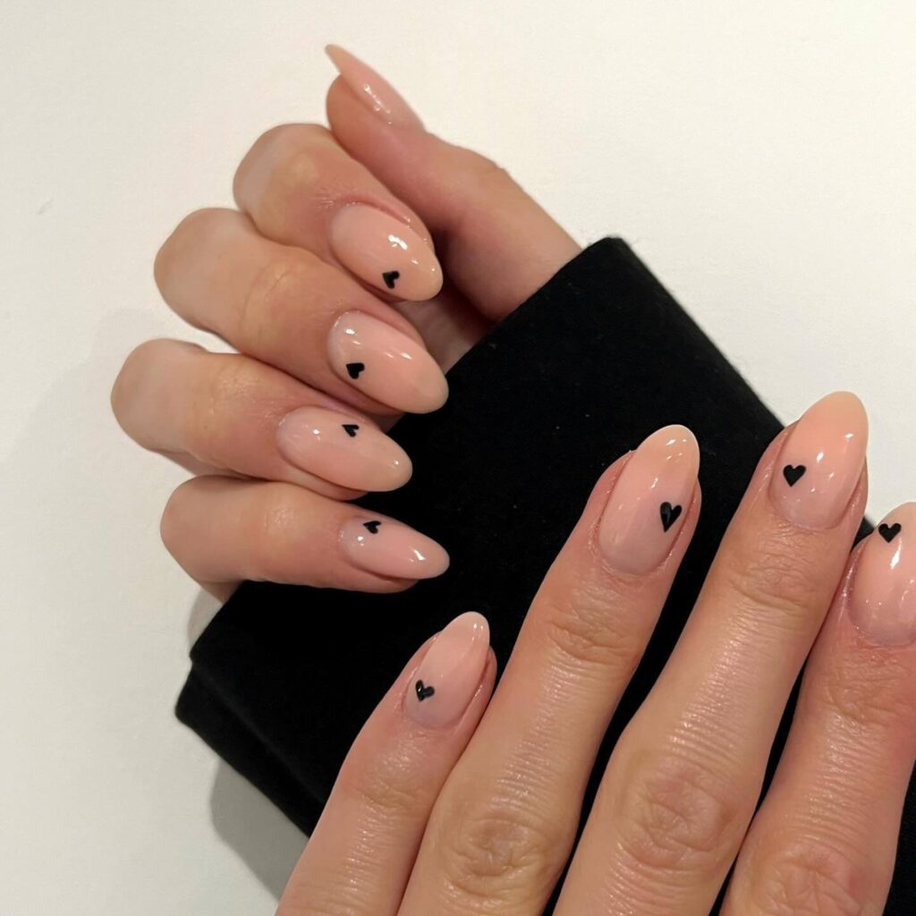heart nails 8