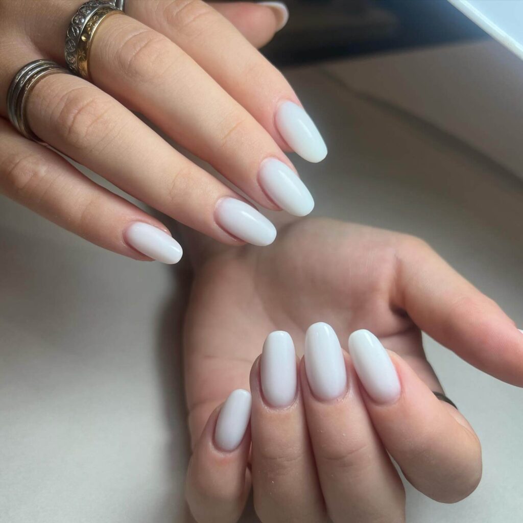 white nails 14