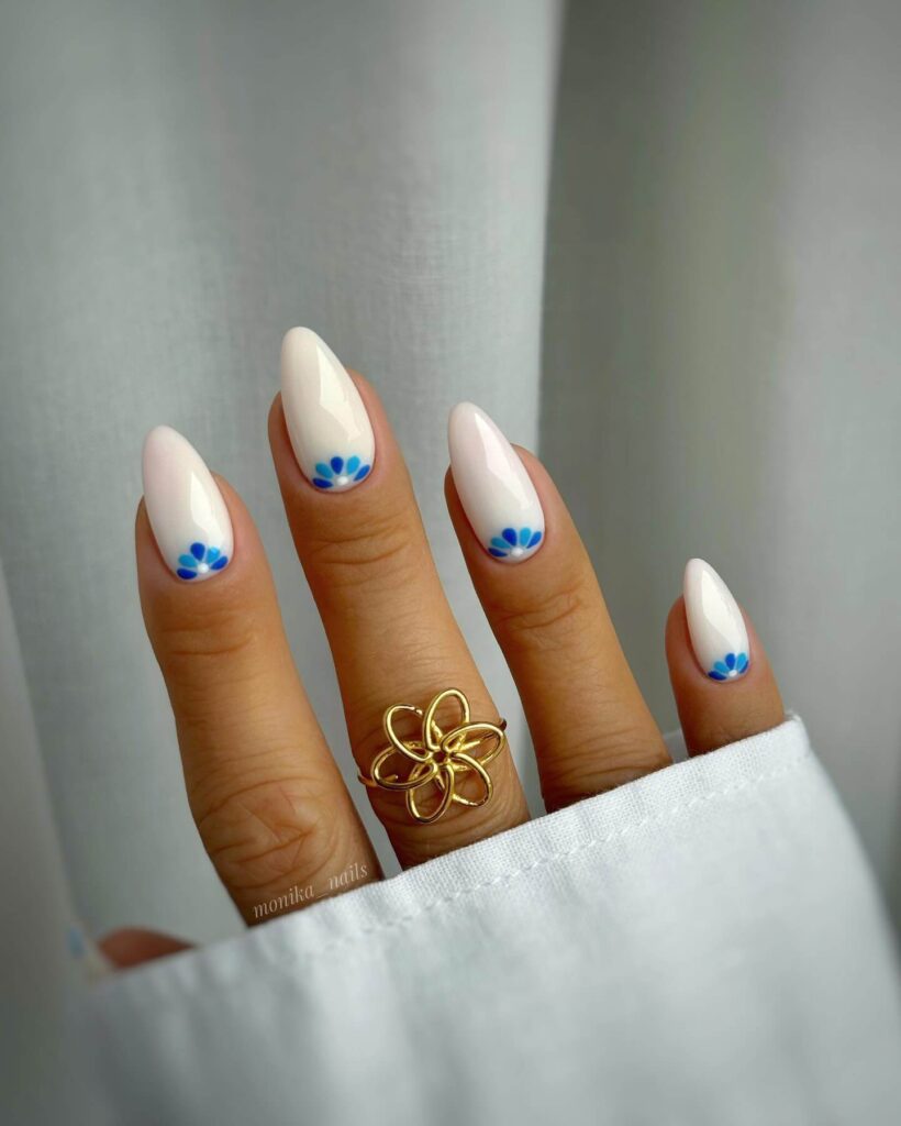white nails 4