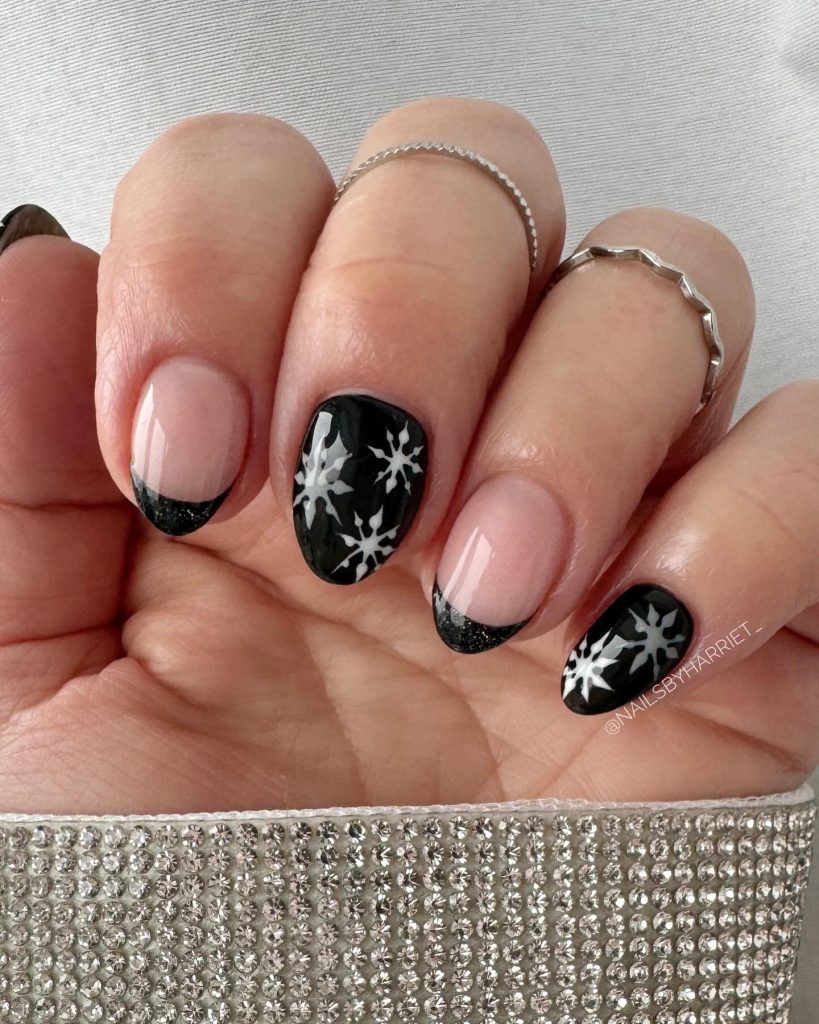 winter wonderland tips black and pink nails