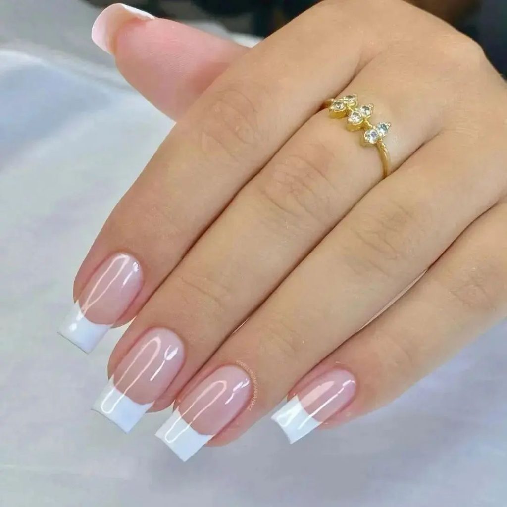 00003 Milky french nail 2