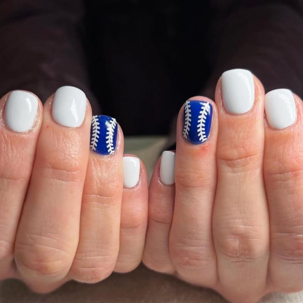 00005 Baseball Nails