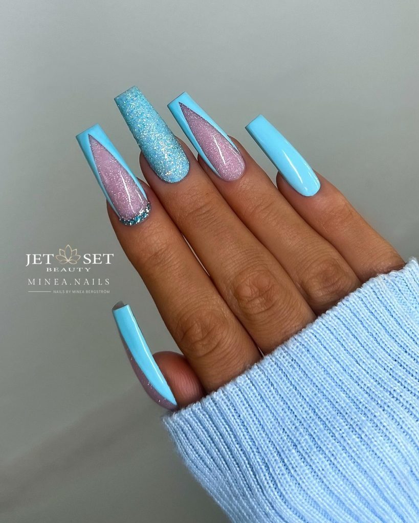00006 Milky Blue Nails
