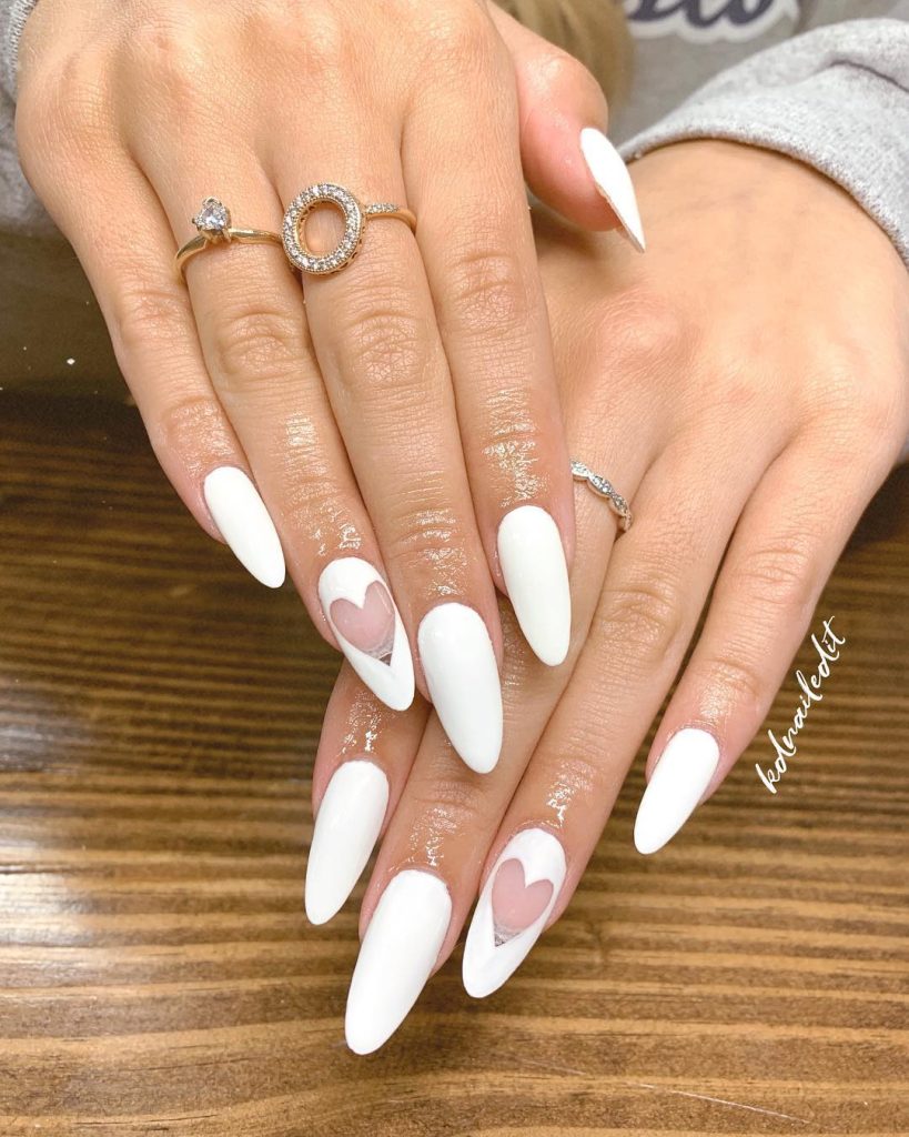 00006 Simple White Nails