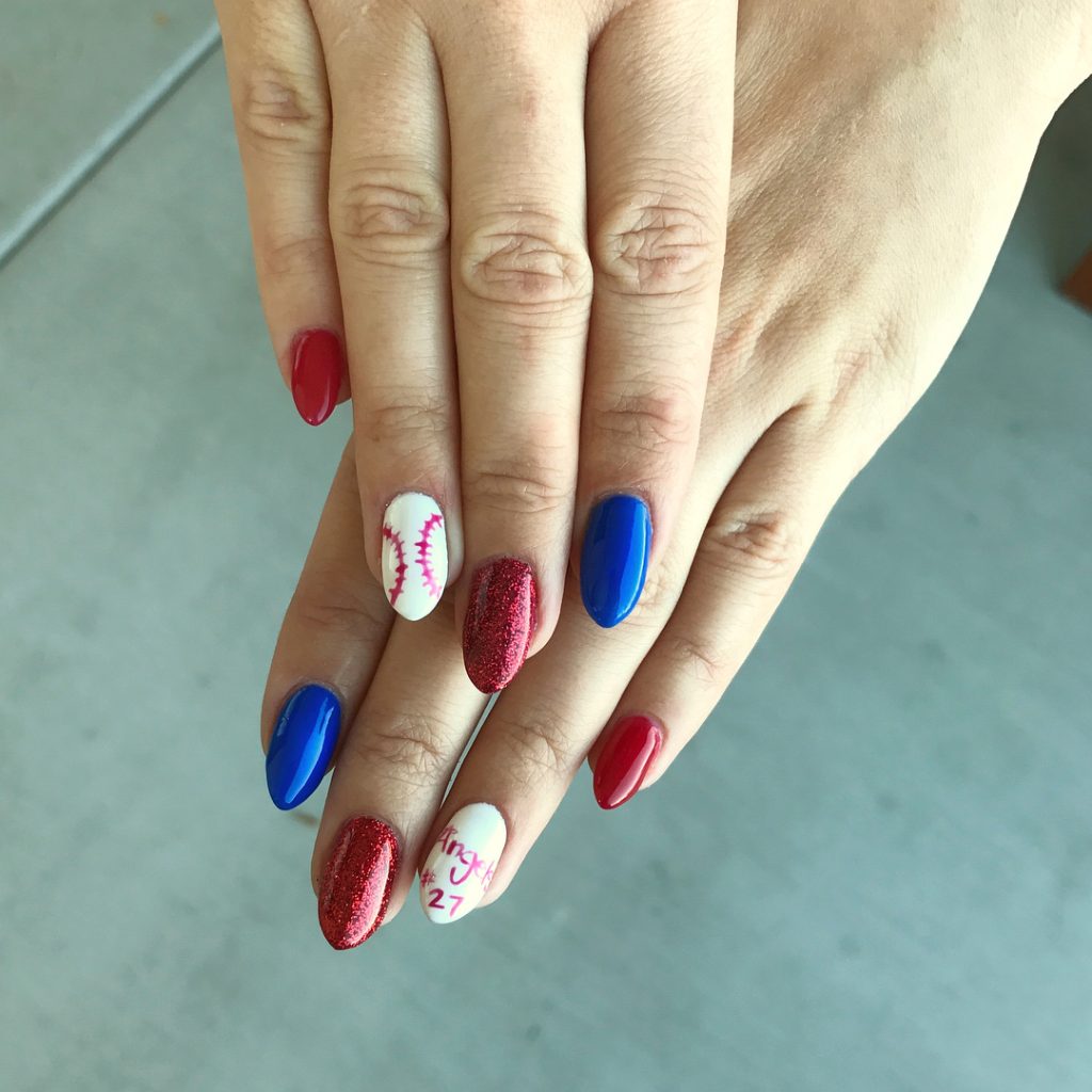 00010 Baseball Nails