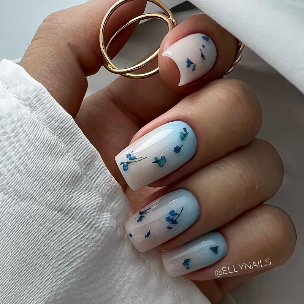 00017 Milky Blue Nails