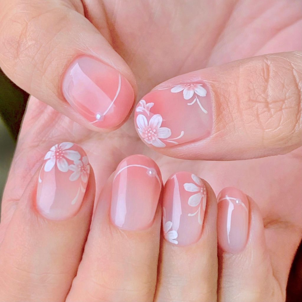 00022 Flower Nails